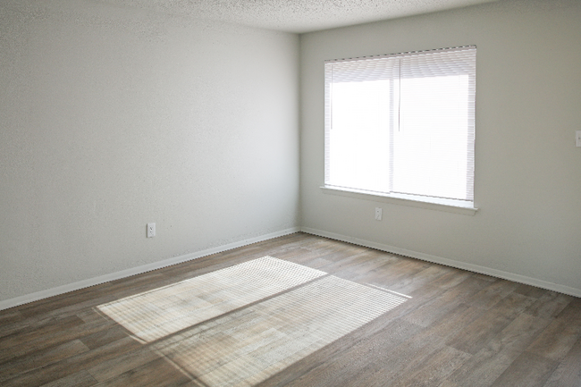 Photo - 406 Williams Ct Apartment Unit 1