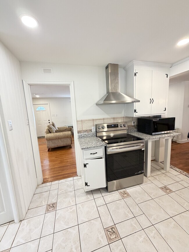 Photo - 2648 Melbourne Dr