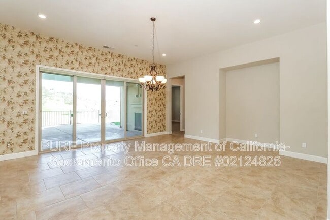 Photo - 5281 Brentford Way