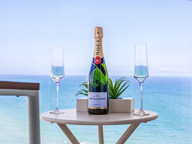 Photo - 6365 Collins Ave Unit 1911