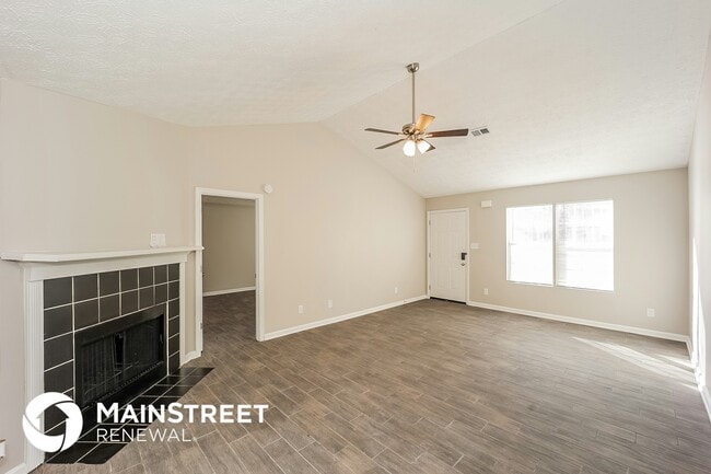 Photo - 9195 Fairway Ct