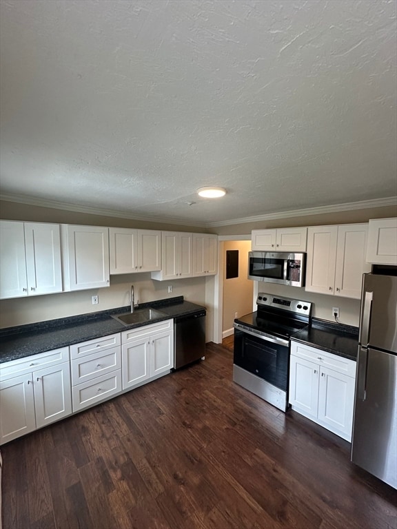 Photo - 46-48-48 East St Unidad 0