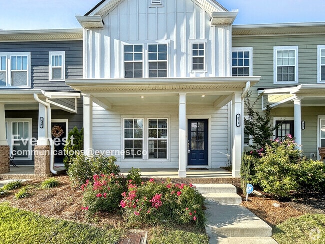 Building Photo - 821 Goswell Dr Rental