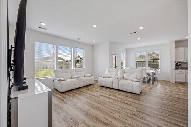 Photo - 7531 Greenbriar Cayon Ln