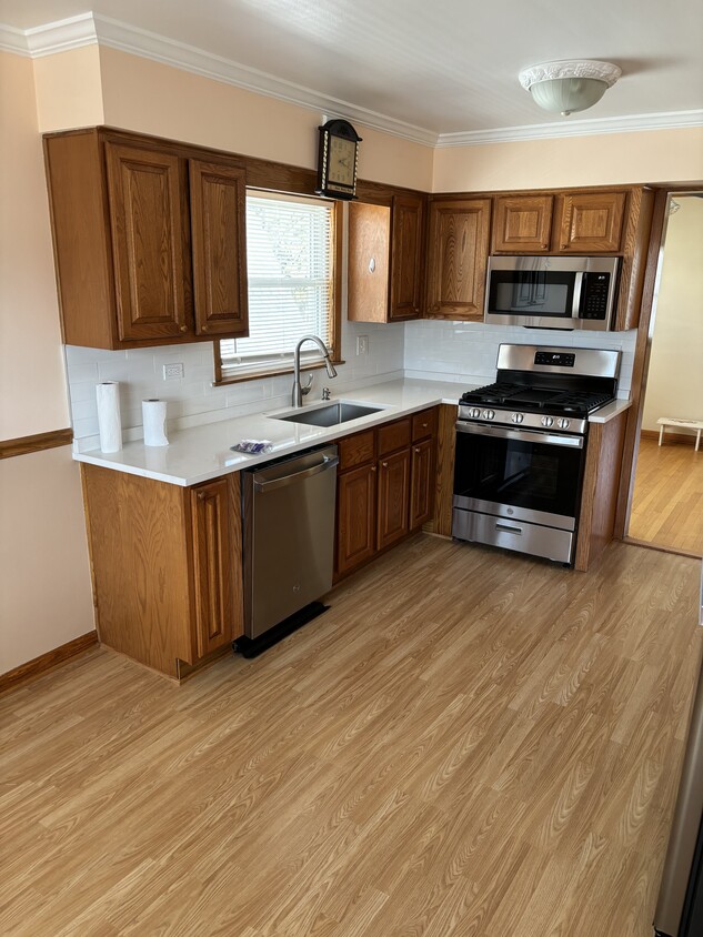 Photo - 5426 N Monitor Ave (Chicago, IL)