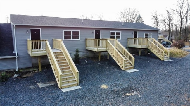 Building Photo - 34 8th St Rental