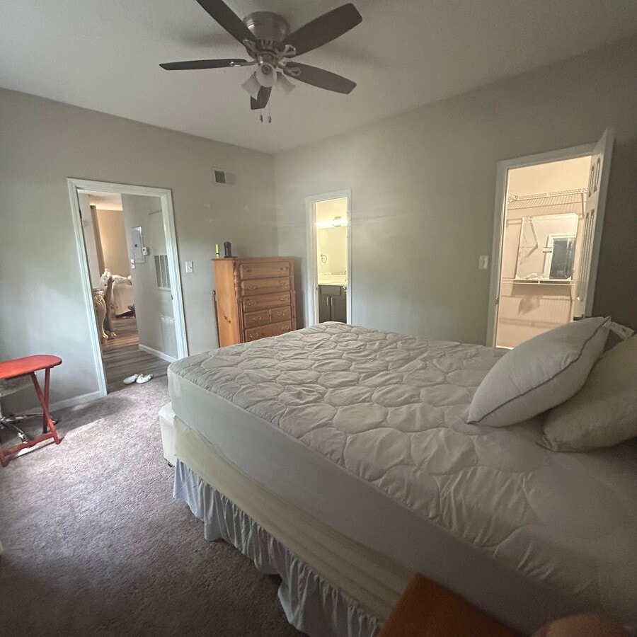 Photo - 7510 Waterford Square Dr Unit Room B