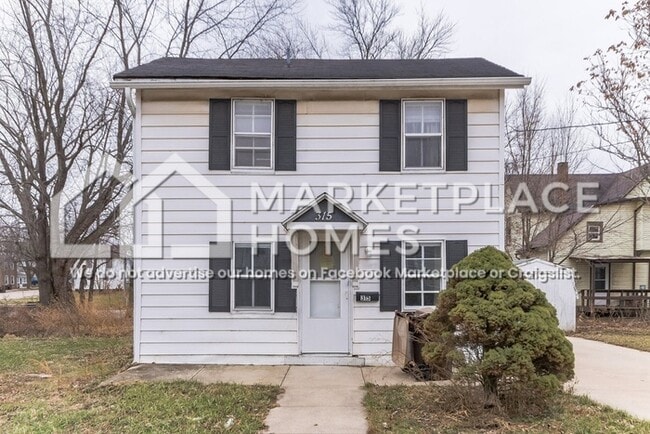 Photo - 315 W Carpenter St House