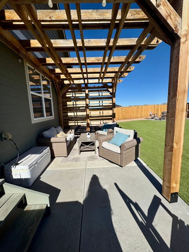 Photo - Stunning Newer Ranch Style 4 Bedroom