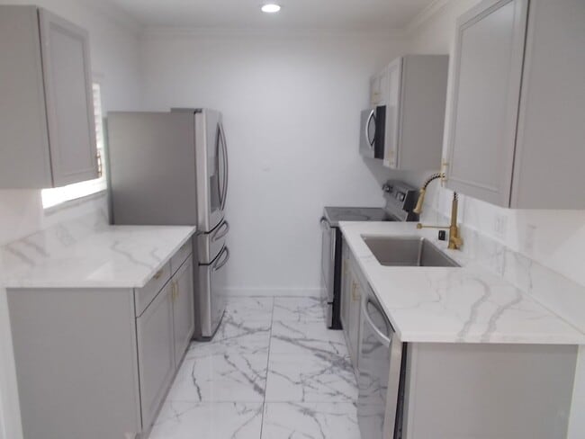 Photo - 245 N 23rd St Unit 245 N 23rd St