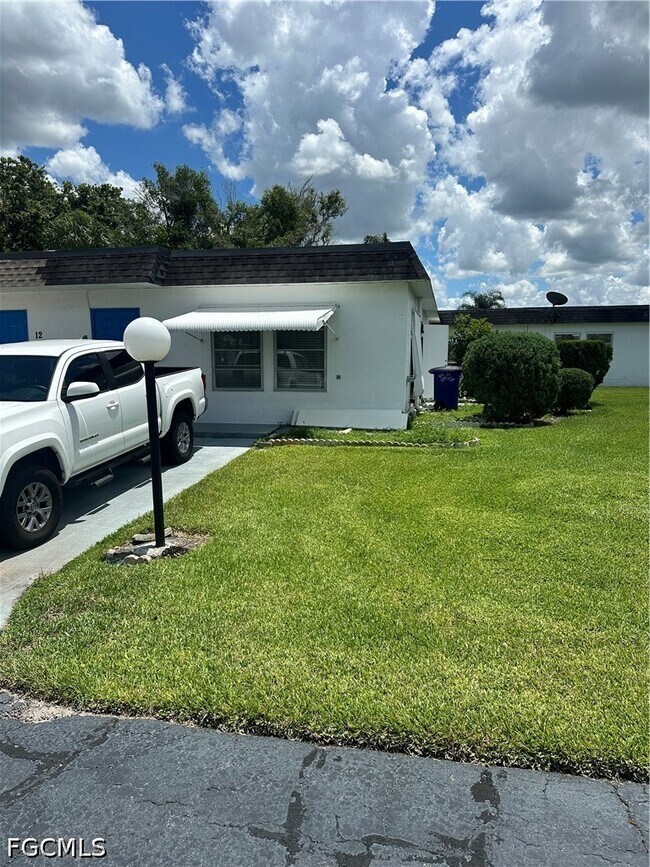 Photo - 10 Tangerine Ct
