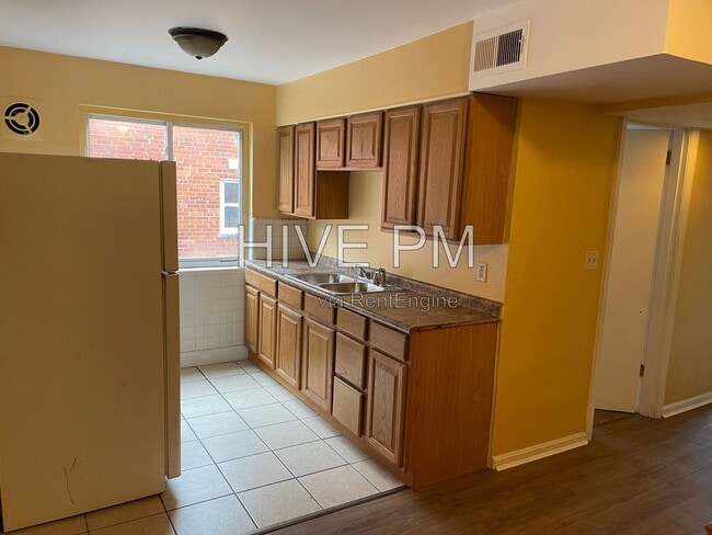Photo - 2524 Flanigan Ct Unidad 2