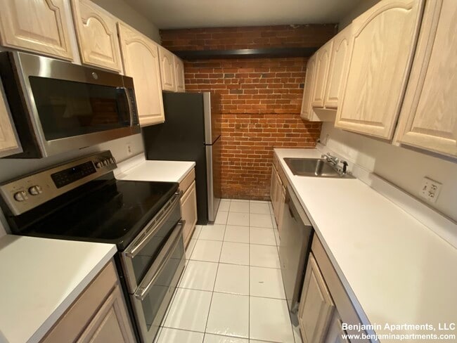Photo - 1750 Washington St Unit 8