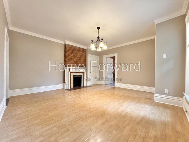 Photo - 339 S Broadway Park Unit 1