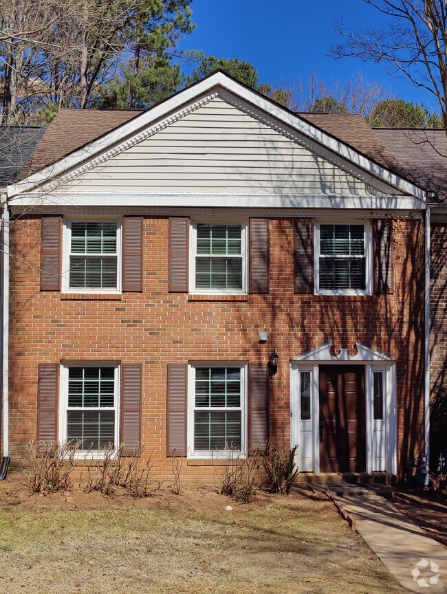 Building Photo - 604 Twin Brooks Way SE Rental