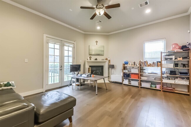 Photo - 10914 Brookeshire Chase Ln