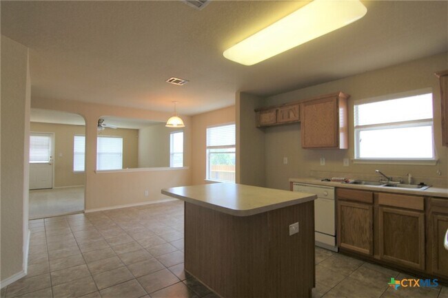 Photo - 249 Val Verde Dr
