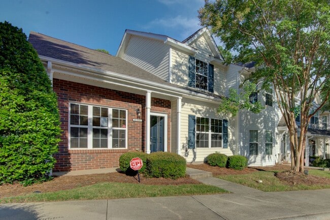Building Photo - Quiet Retreat in Concord – Modern 3-Bed Co... Rental