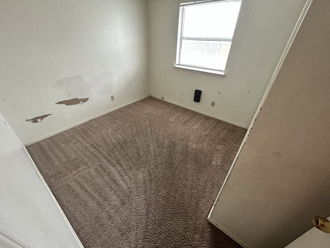 Photo - 2218 Hilltop Loop