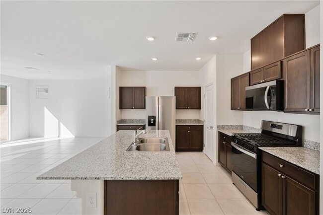 Photo - 9079 Vesey Ave