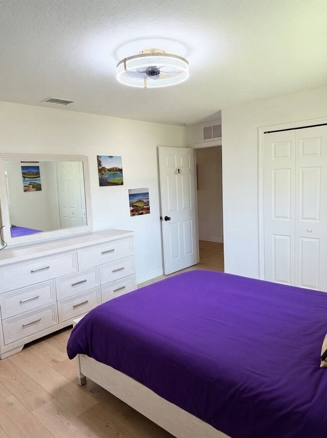 27 Pillar Ln