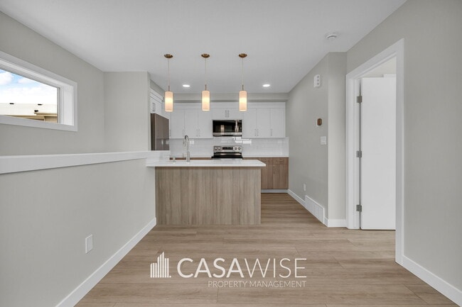 Building Photo - 1059 Berg Pl