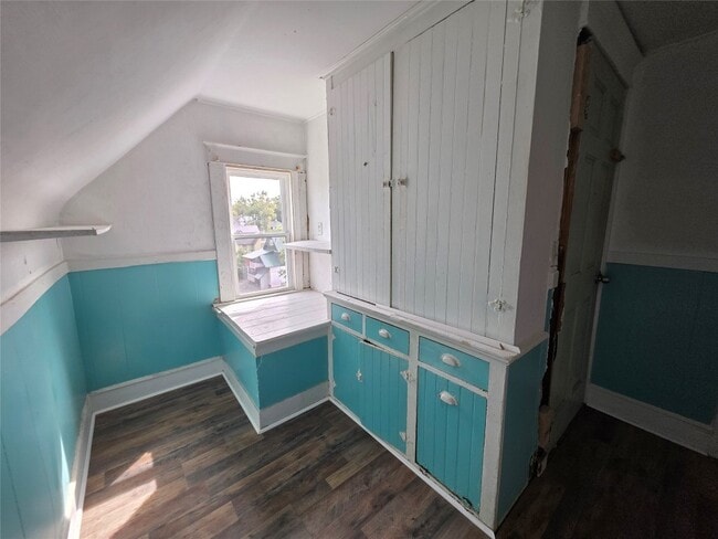 Photo - 155 Willow St Unit 3rd Floor