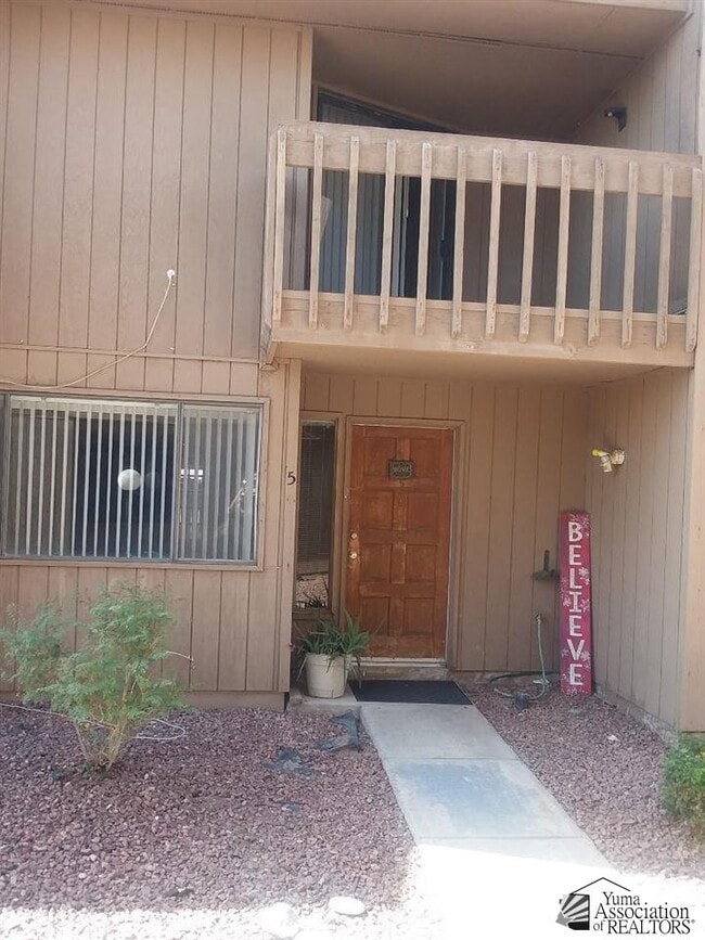 Building Photo - 833 S Avenue A Unit 5