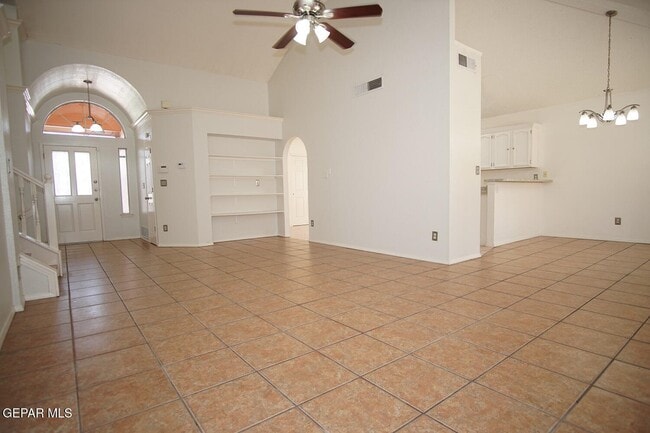 14006 Glenosa Dr