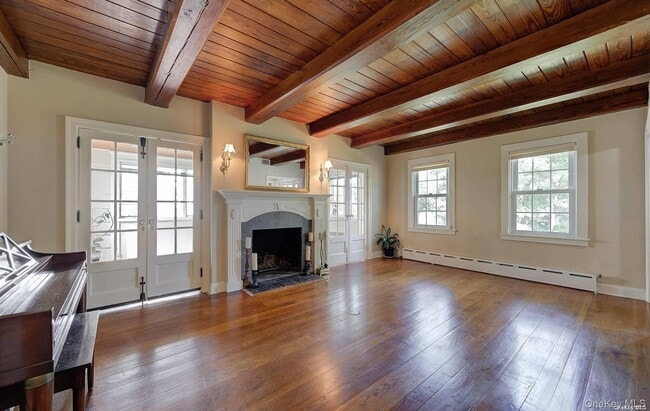 Photo - 246 Park Ave