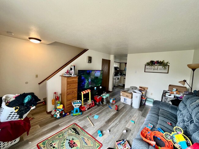 Photo - 602 Hollywood Dr Unit 4