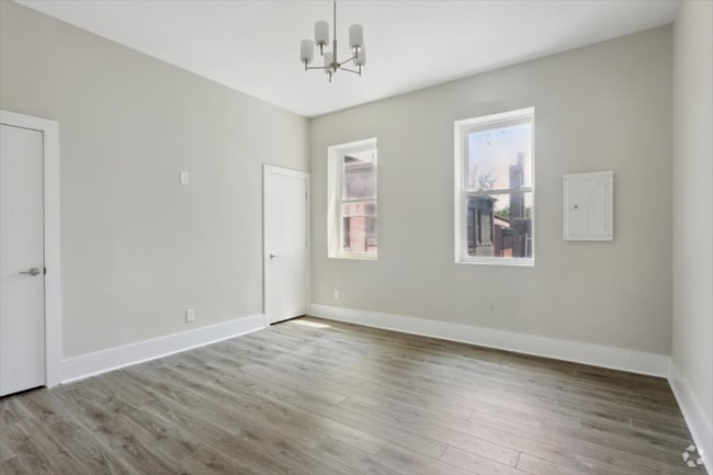 Building Photo - 1924 Spruce St Rental