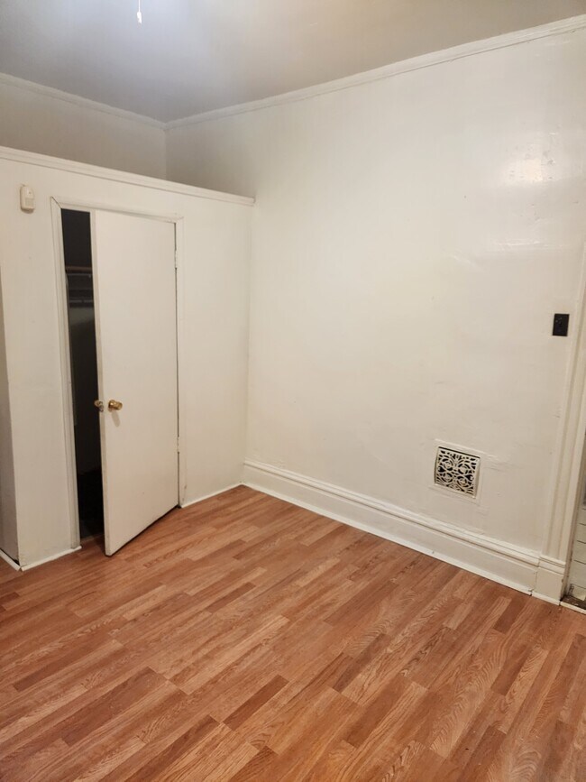 Photo - 4626 Enright Ave