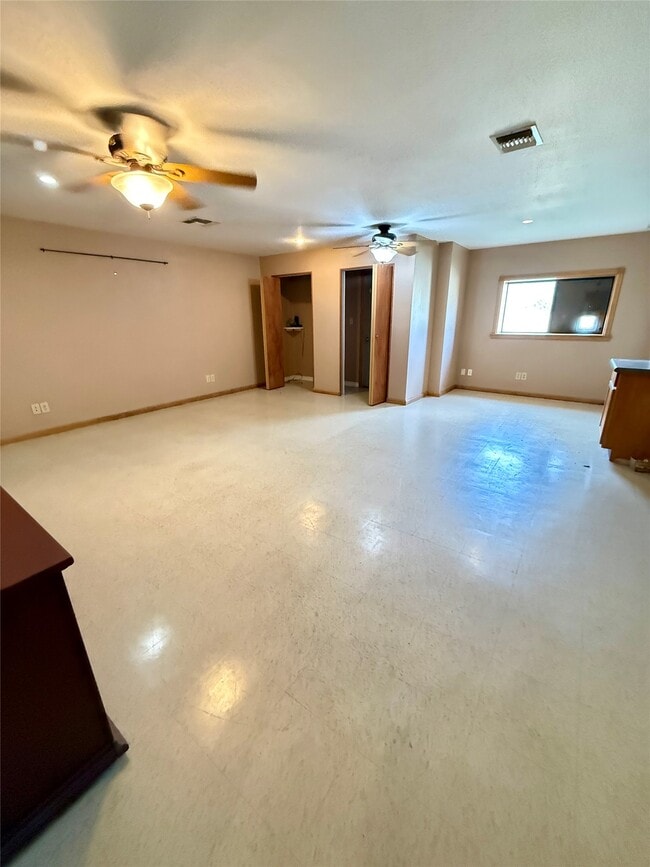 Photo - 5911 Farm to Market Rd 1459