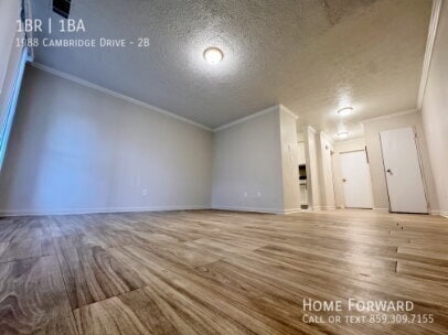 Photo - 1988 Cambridge Dr Unidad 2B