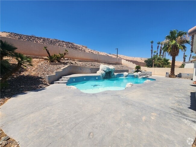 Building Photo - 908 Alta Oaks Dr Rental