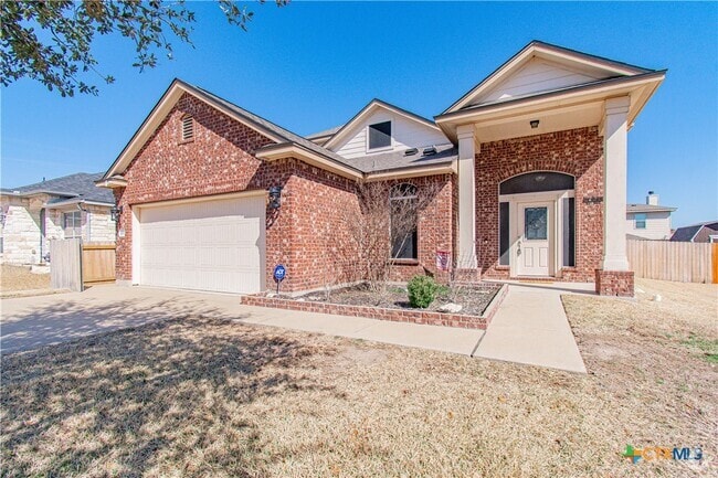 Building Photo - 10004 Birch Tree Dr Rental