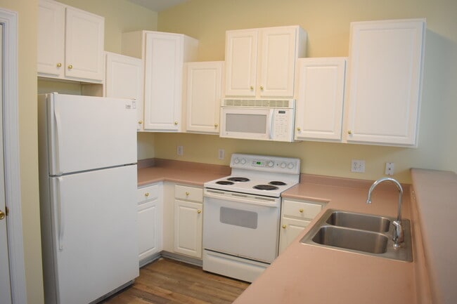 Photo - 5006 Carleton Dr