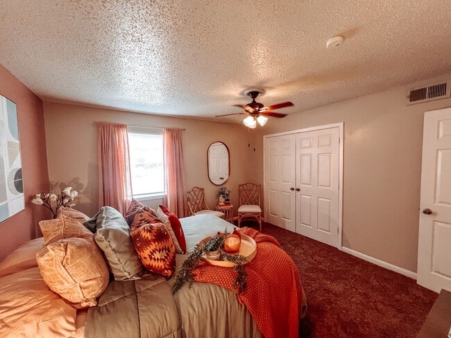 Town & Country Apartments