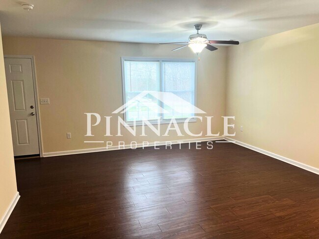 Photo - 735 Old Graves Mill Rd