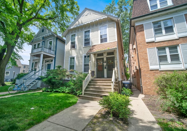 Building Photo - 2036 Sherman Ave Unit House