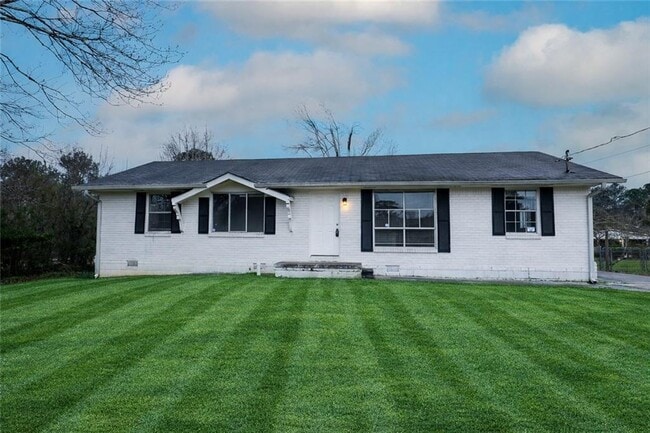 Building Photo - 8951 Cornell Dr