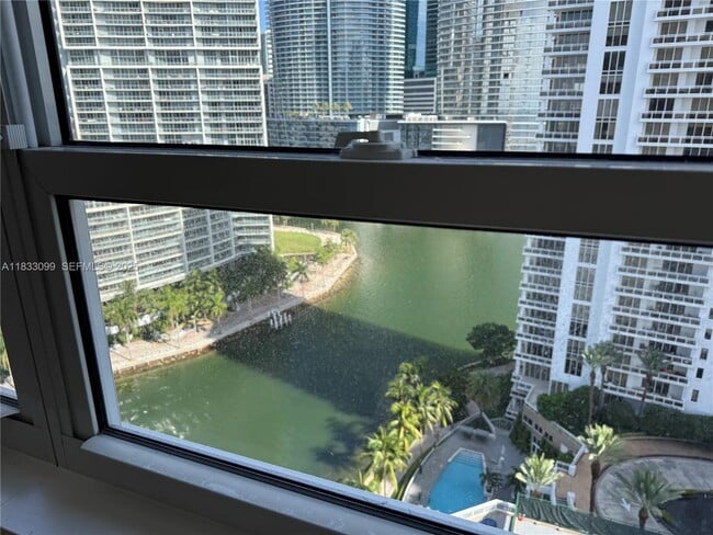 Photo - 801 Brickell Key Blvd Unit 1904