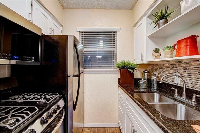 Photo - 2401 Manor Rd Condo Unit 102