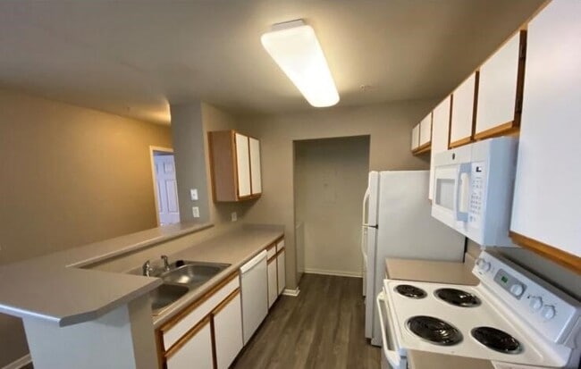 Photo - 2226 W Elizabeth St Unit C202