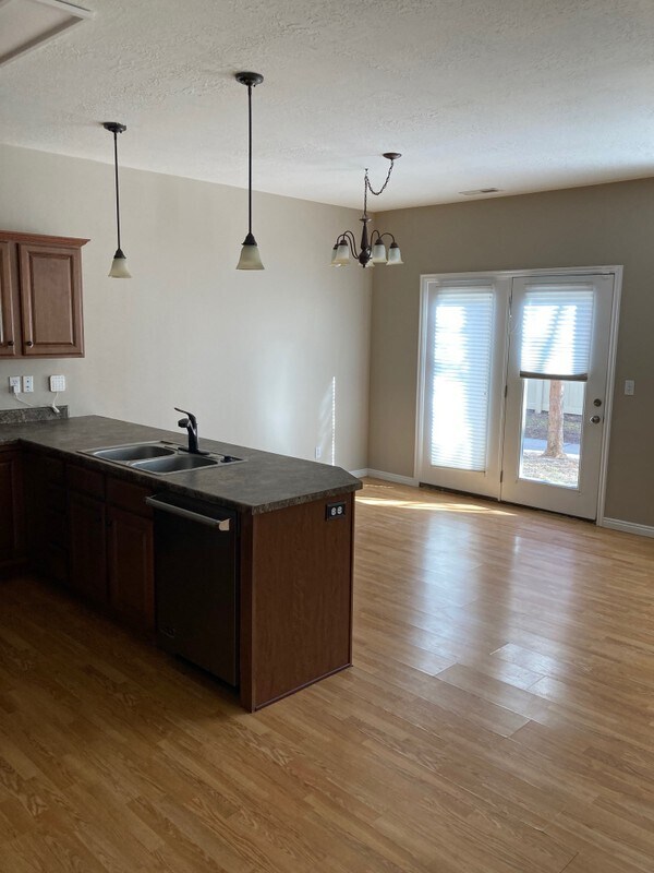 Photo - 1517 W 190 N