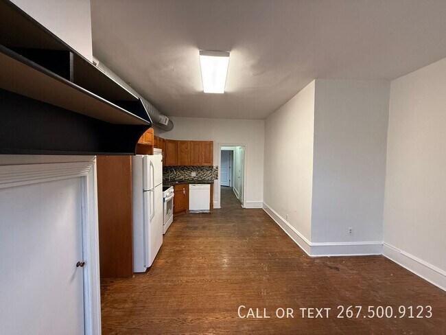 Photo - 211 S 45th St Unit 2