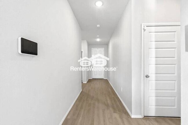 Photo - Corner Lot, Freshly painted and move in ready