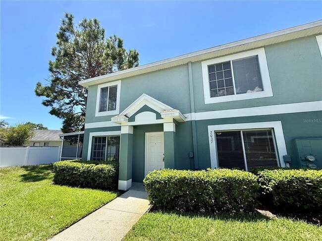 Photo - 2037 Fluorshire Dr