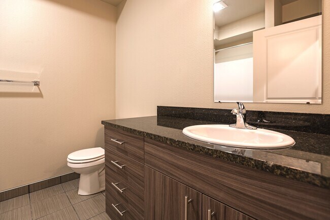 Campus Lofts 1 Bedroom - Campus Lofts
